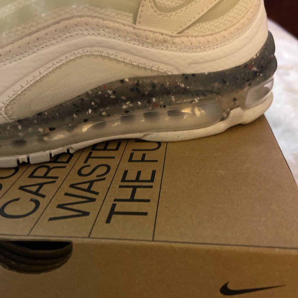 Nike Air Max Terrascape 97 Sneakers DQ3976-101 White Size 9 EUC - Picture 3 of 8